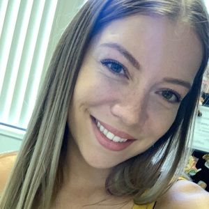 Meet your Posher, Mirheta